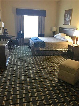 Comfort Inn & Suites in Elk City: Find Hotel Reviews, Rooms, and .